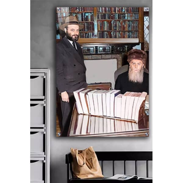 526 – תמונה של הרבי מליובאוויטש צעיר ביחד עם הריי”ץ – רבי יוסף יצחק שניאורסון