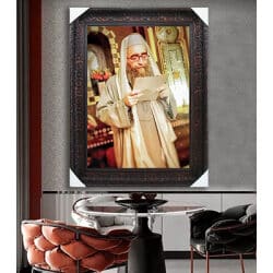 4181 – תמונה מיוחדת של הרב יאשיהו פינטו מתפלל להדפסה על קנבס או זכוכית מחוסמת