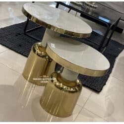 שולחן זהב בשילוב שיש אפור