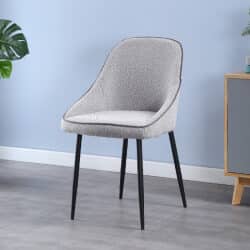 כיסא מעוצב לפינת אוכל – ריפוד בד בשילוב תפרים בולטים