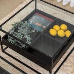 שולחן סלון שחור עם זכוכית מעץ משובח