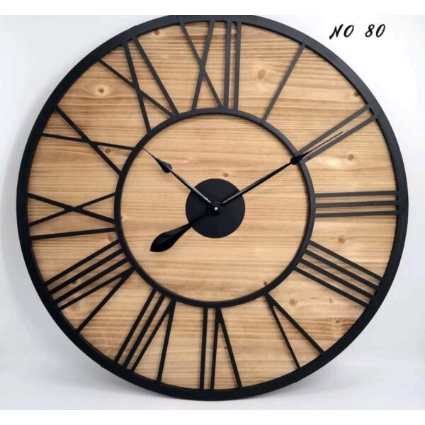שעון קיר שחור בשילוב עץ
