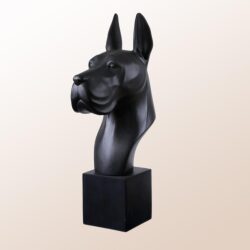 פסל סוס שחור