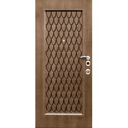 טפט לדלת. ציפוי מגנטי לדלת כניסה דגם אמיר, דמוי עץ חום עם דמוי חריטות בצורות החוזרות על עצמן