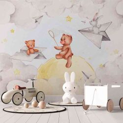 טפט לחדר תינוקות lullaby ארנב ודובי במטוסים מנייר משחקים בשמים ודובי על ירח עם רקע עננים