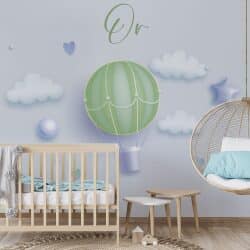 טפט לחדר תינוקות כדור פורח עם עננים כוכב ושם של התינוק