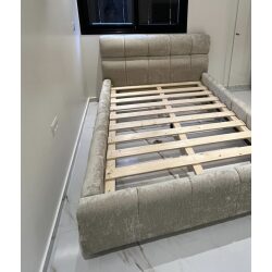מיטה זוגית דגם ריבועים