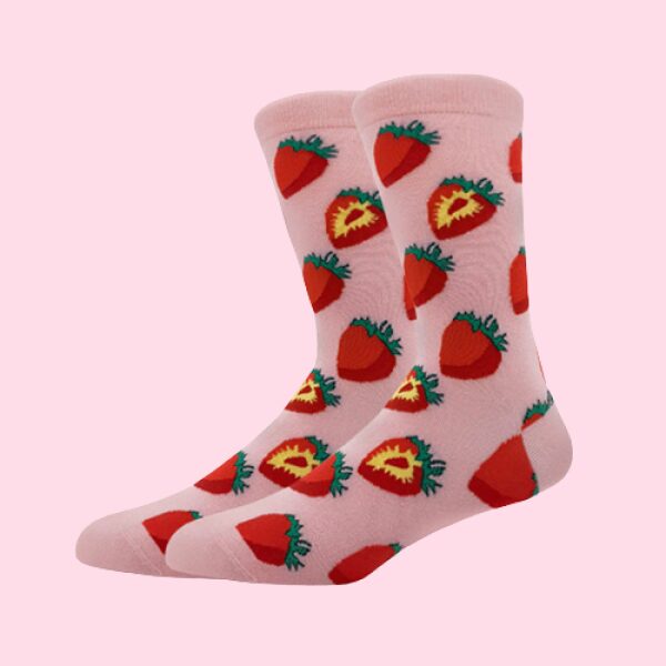 גרביים מעוצבים תותים ורוד